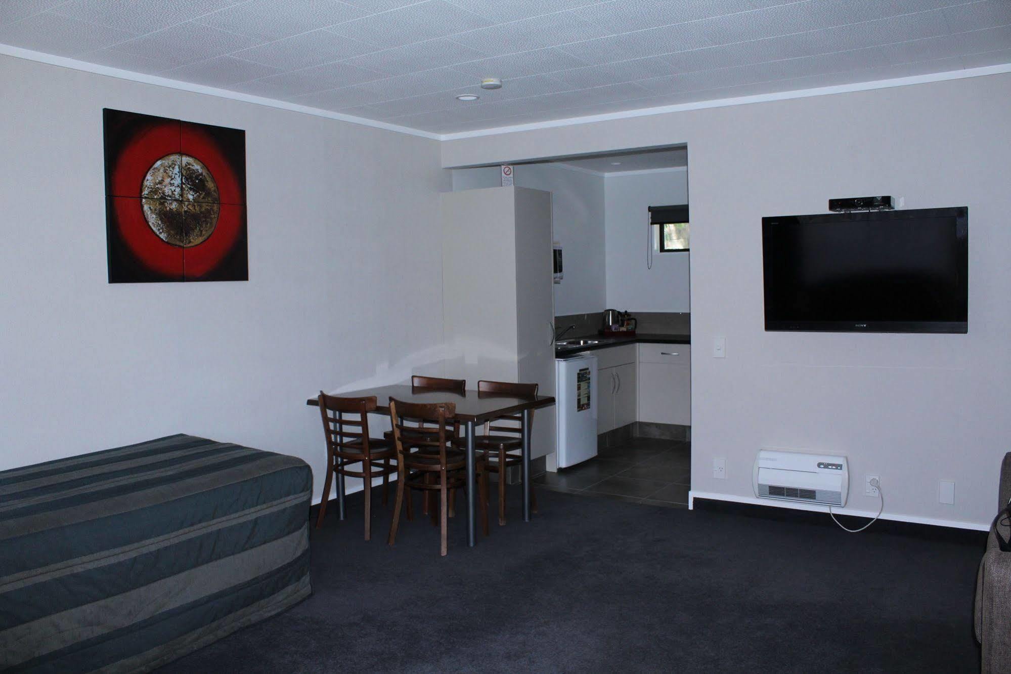 Rose City Motel Palmerston North Ngoại thất bức ảnh